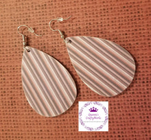 Load image into Gallery viewer, Handcrafted Water Drop Wood Earrings

