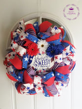 Load image into Gallery viewer, Large Patriotic Wreath
