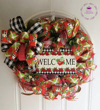 Load image into Gallery viewer, Large Strawberry Wreath
