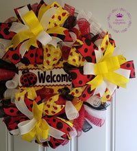 Load image into Gallery viewer, Large Ladybug Wreath
