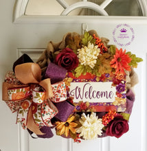 Load image into Gallery viewer, Welcome Autumn Wreath
